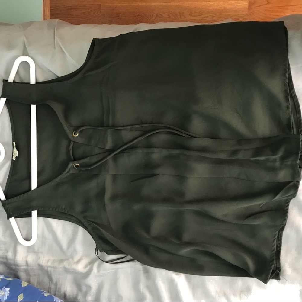 Lily White Sleeveless Top